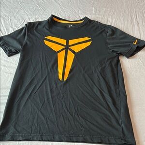 Nike Kobe vintage Men's Black Tee with Orange Logo